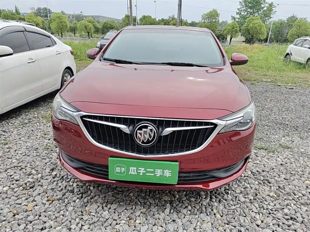 Buick Excelle 2018 15T Dual Clutch Elite (China V) фото 3