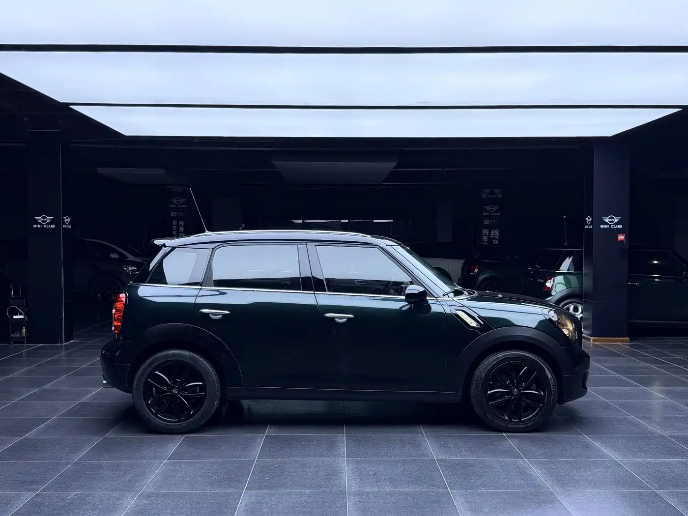 MINI COUNTRYMAN 2011 2011 1.6L COOPER Excitement