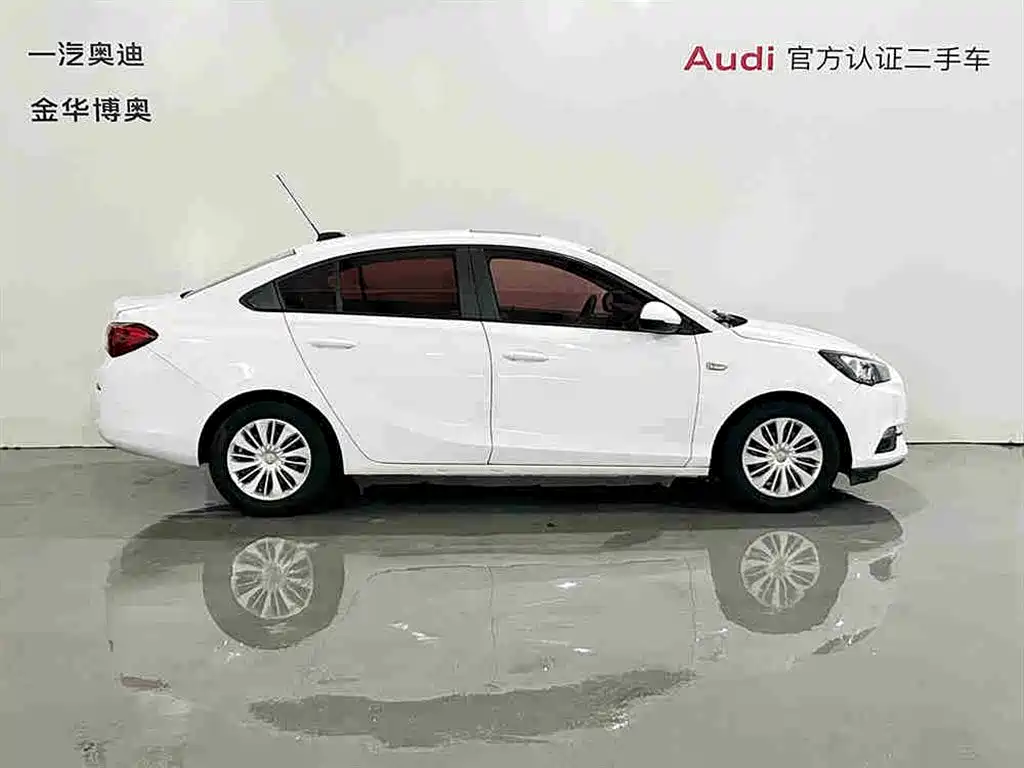 Фото 3 - Buick Excelle