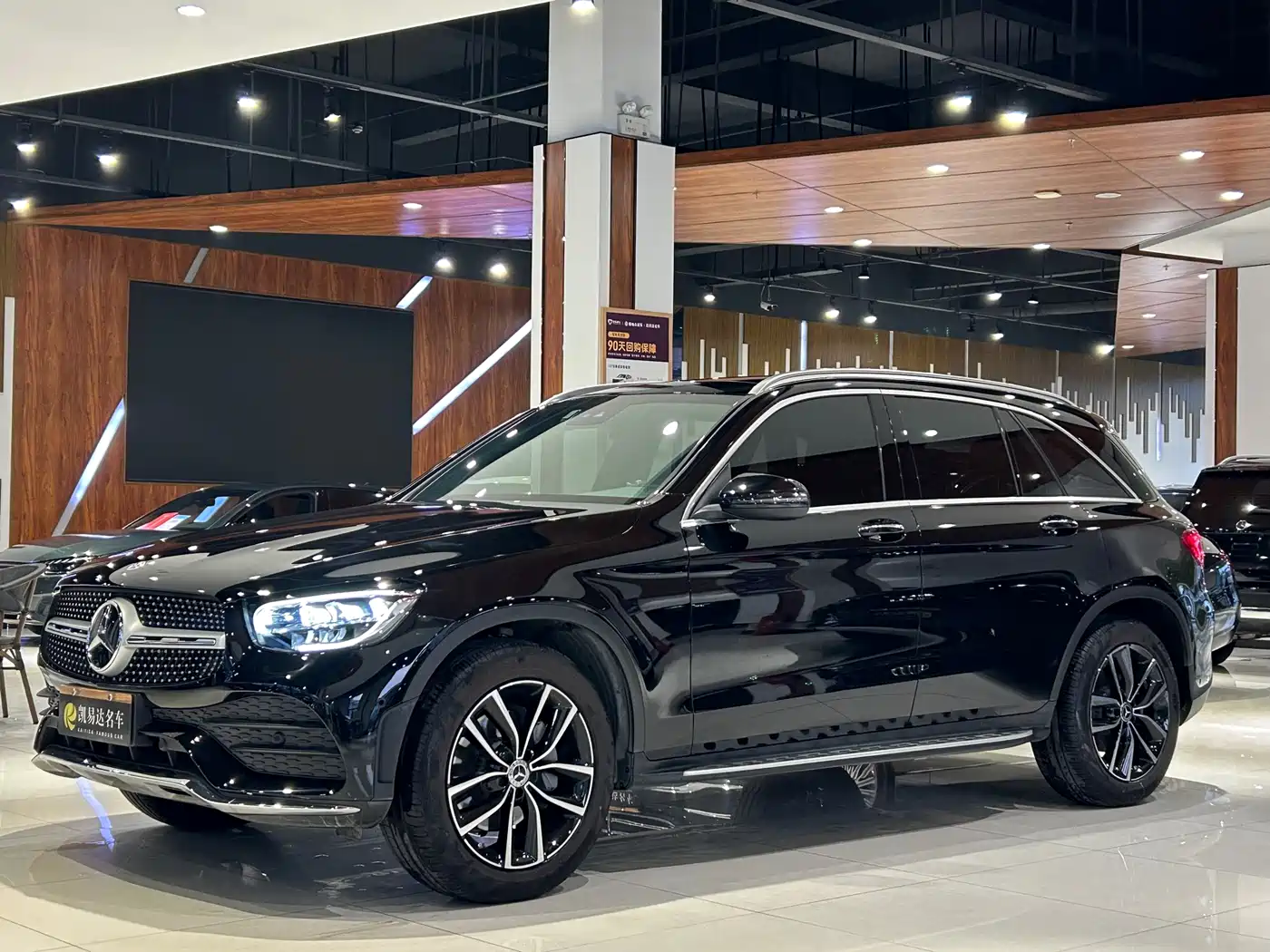 Mercedes-Benz GLC 2022 Facelift GLC 300 L 4MATIC Dynamic