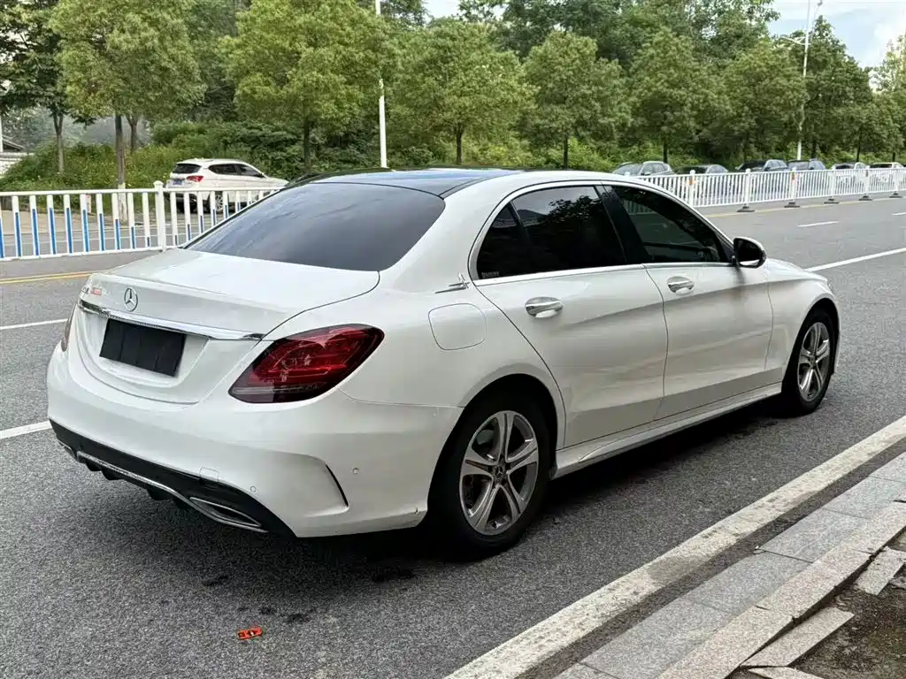 Mercedes-Benz C-Class 2020 Facelift C 260 L Sport фото 8