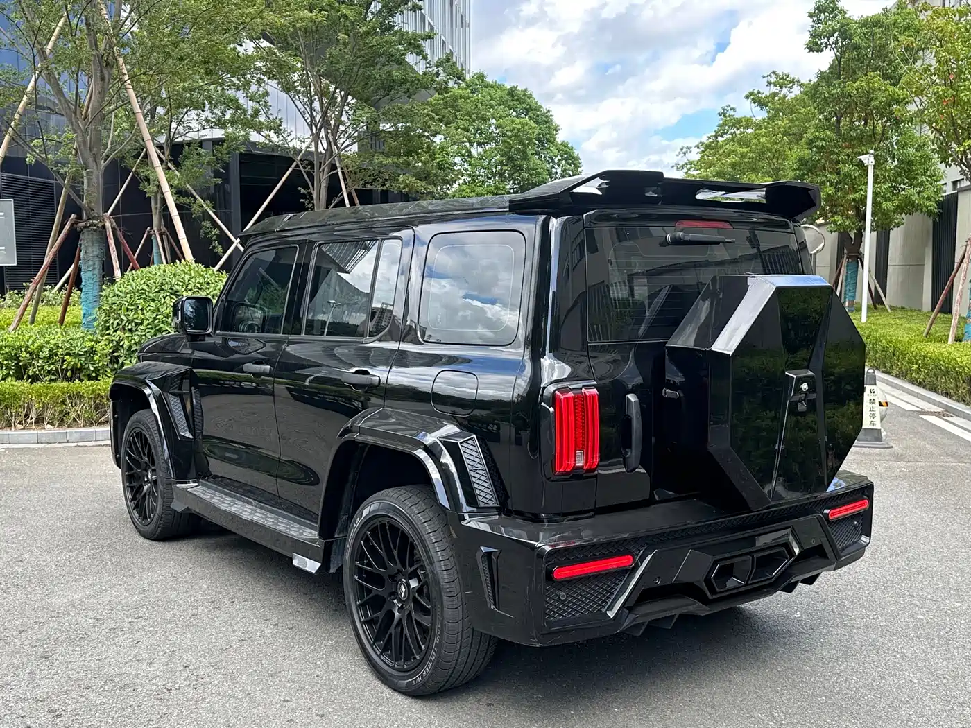 Tank 300 2023 Off-Road Edition 2.0T Conqueror фото 14