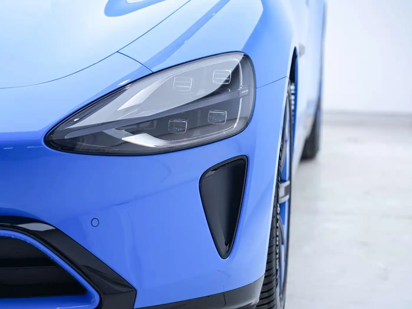 Xiaomi Auto Xiaomi SU7 2026 Rear-Wheel Drive Edition фото 8