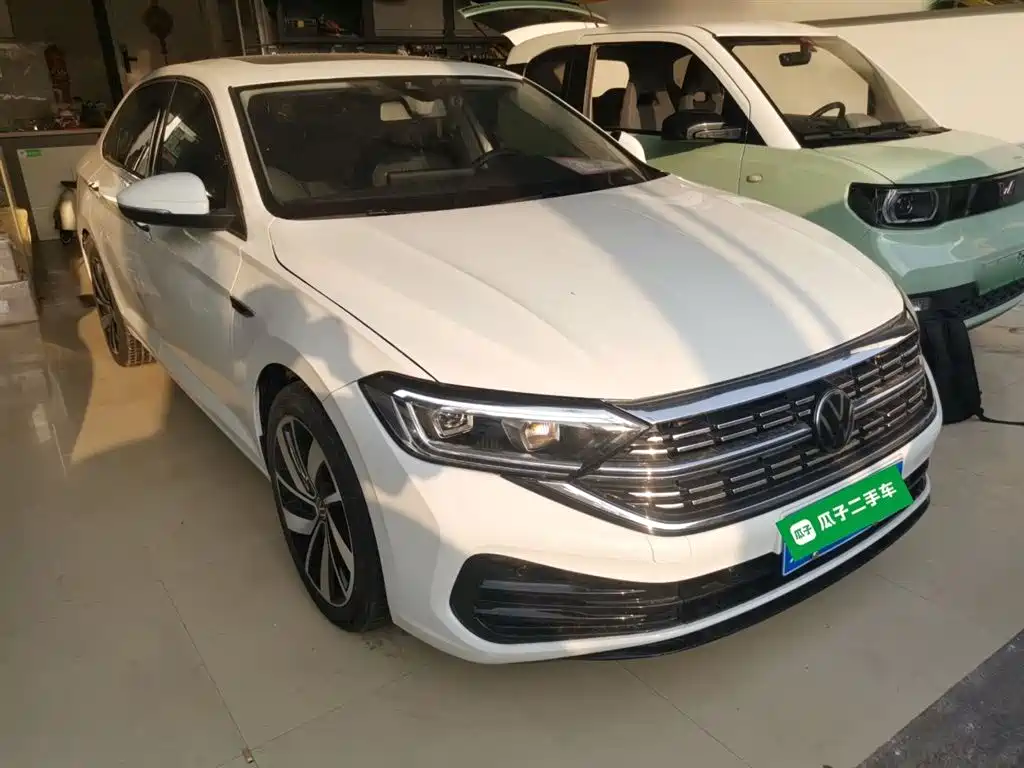 Volkswagen Sagitar 2023 300TSI DSG Surpassing Edition фото 22