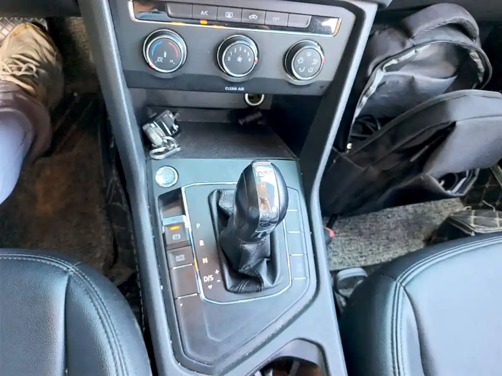Volkswagen Tharu 2020 280TSI 2WD Trend Edition China VI фото 14