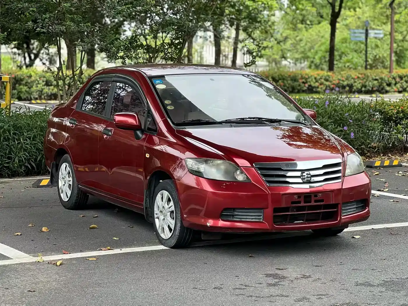 Everus S1 2011 2011 1.3L Manual Comfort