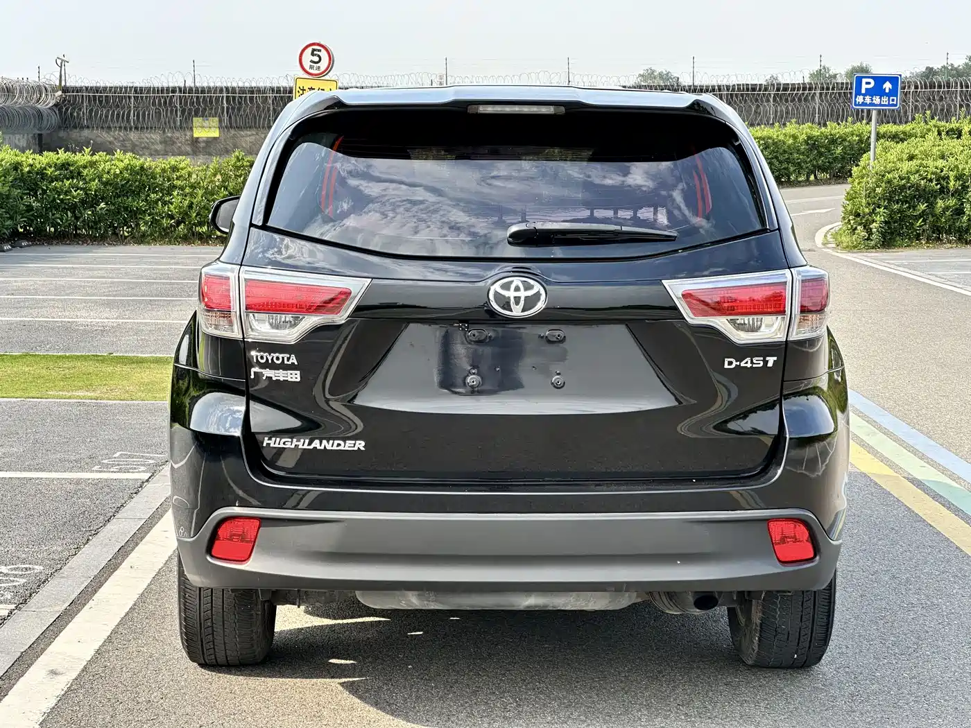Toyota Highlander 2017 2.0T 2WD Elite 7-Seater фото 6