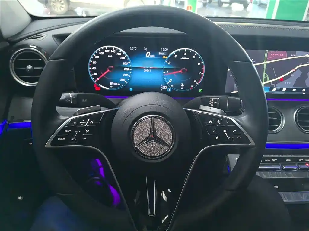Mercedes-Benz E-Class 2023 E 300 L Luxury фото 11