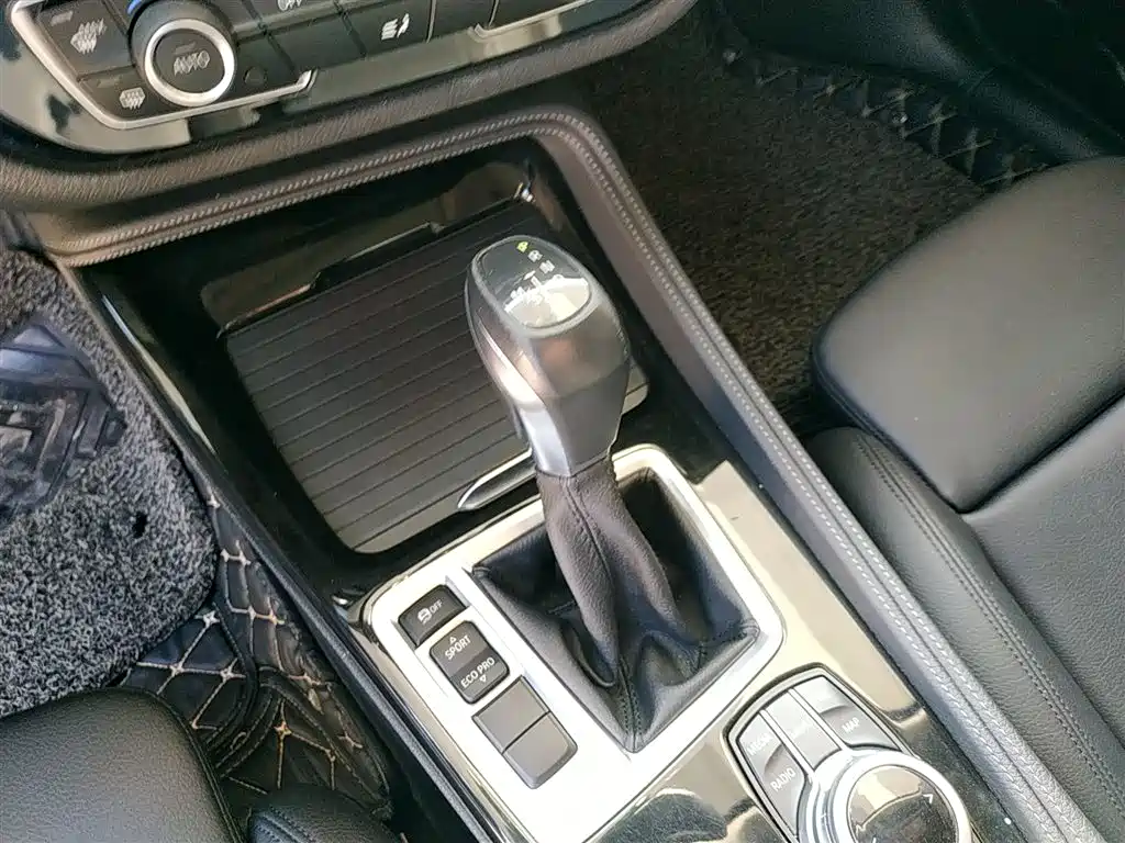 BMW 1 Series 2017 120i Design Package фото 6