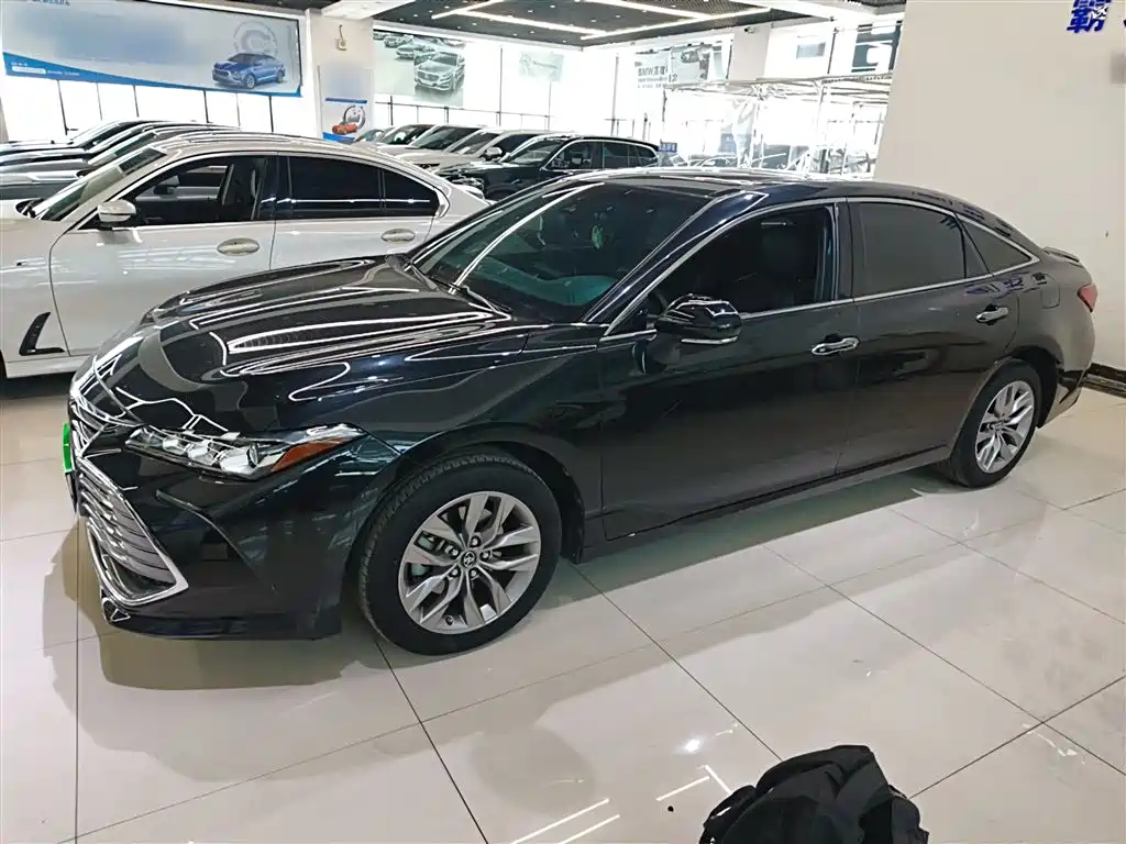 Toyota Avalon 2021 2.5L Luxury Edition фото 4