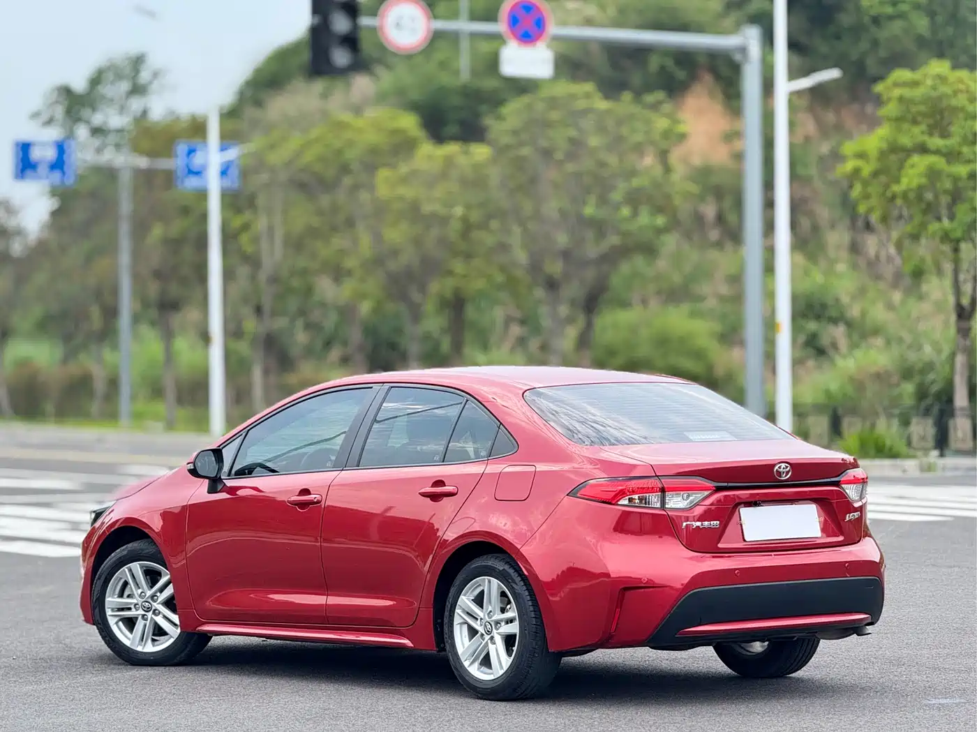 Toyota Levin 2021 TNGA 1.5L CVT Leading Edition фото 15
