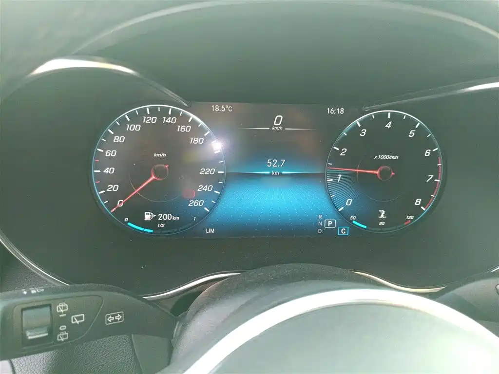 Mercedes-Benz GLC 2020 GLC 260 L 4MATIC Luxury фото 4