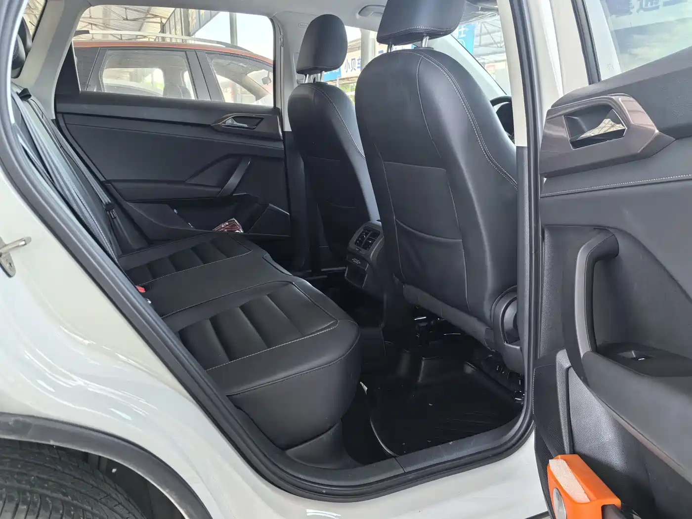 Volkswagen Tharu 2020 280TSI 2WD Comfort Edition China VI фото 11
