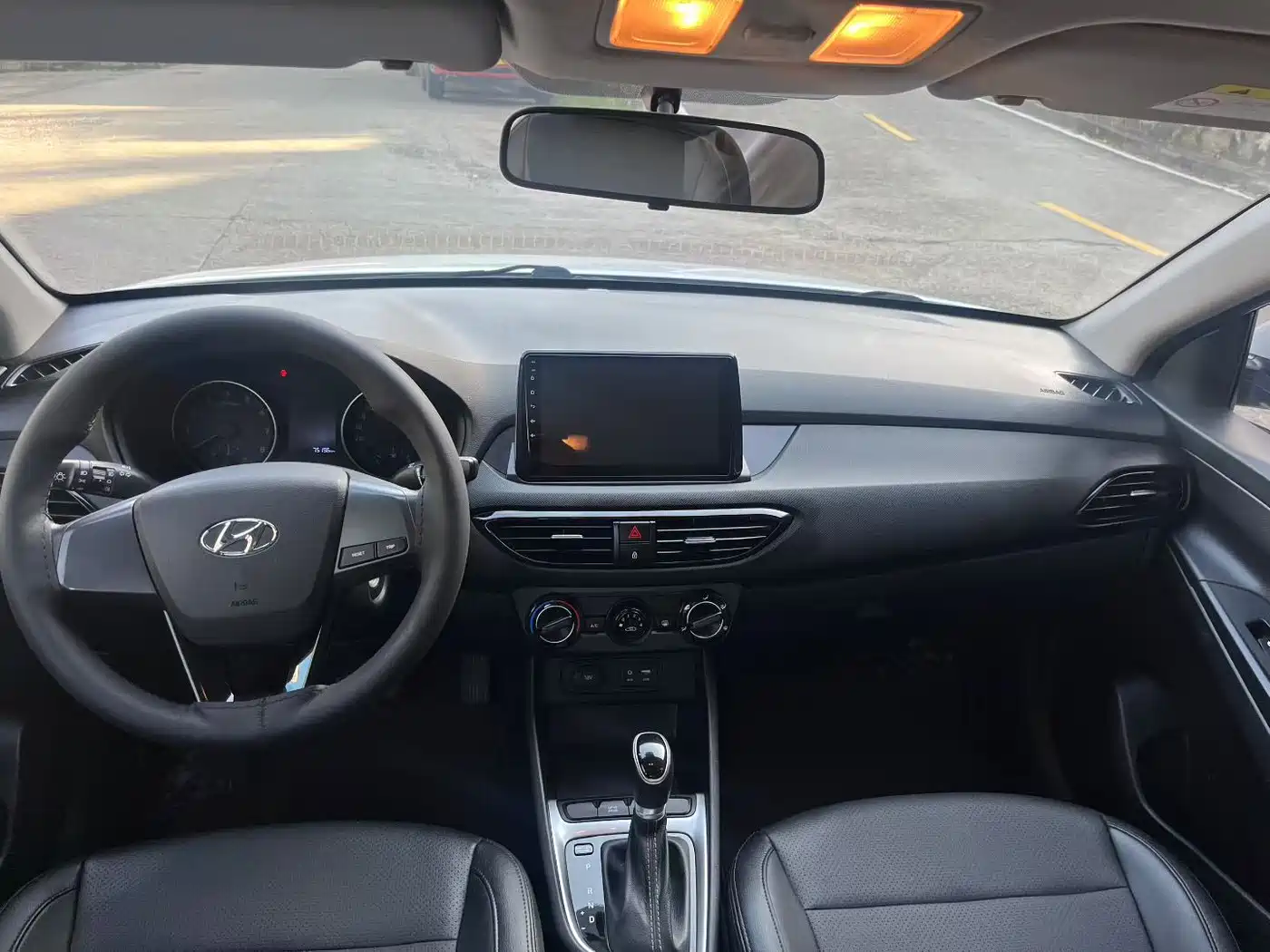 Hyundai Elantra 2018 1.6L Auto Joy GL (China V) фото 6