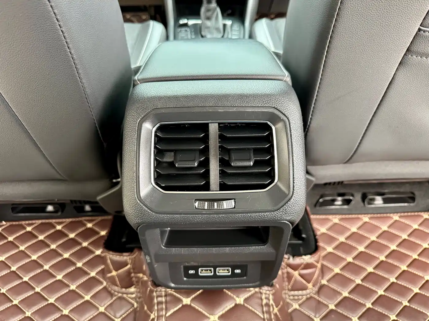 Volkswagen Tiguan L 2019 330TSI Automatic 2WD Trend Edition China VI фото 19