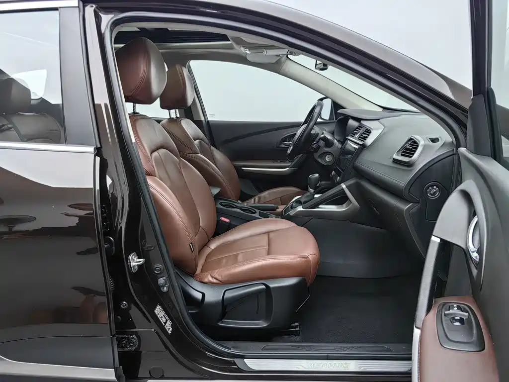 Renault Kadjar 2016 2016 2.0L 2WD Leading