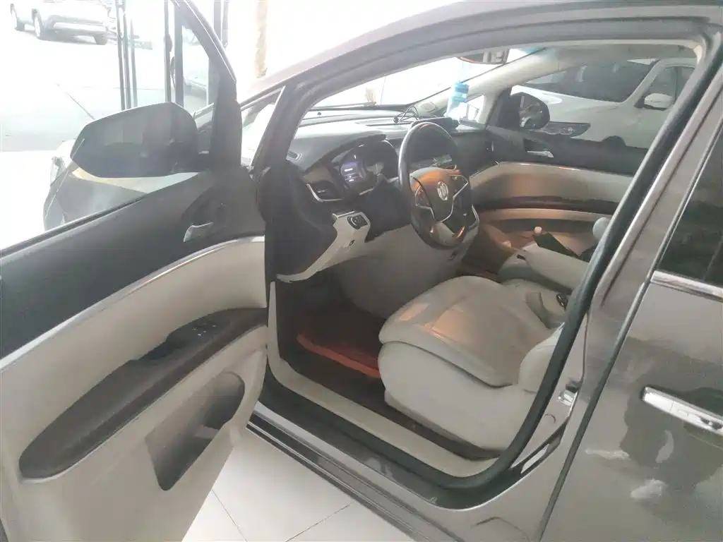 Buick GL8 2020 Model Land Business Class 652T Luxury фото 13