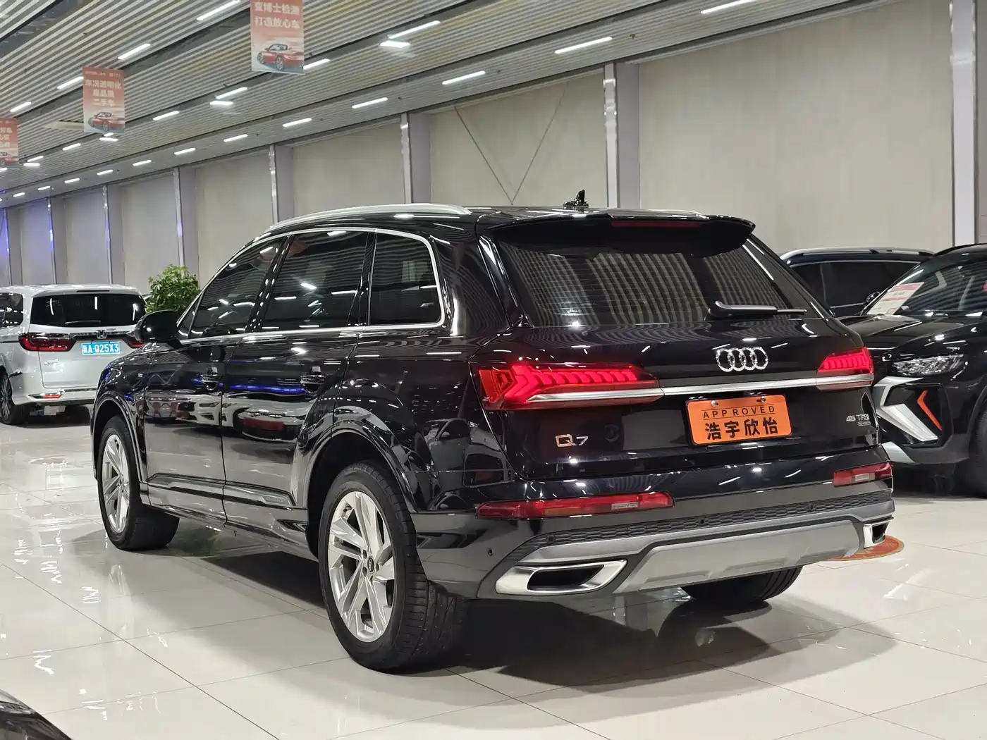 AUDI Q7