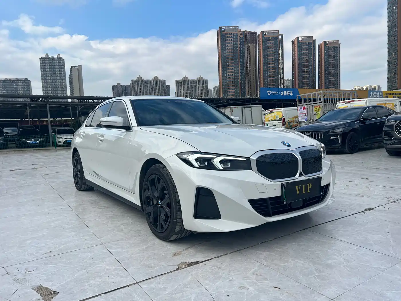 BMW i3 2025 eDrive 35 L фото 3