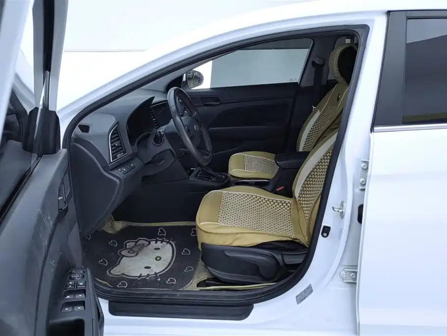Hyundai Elantra 2018 1.4T DCT Dynamic·Vitality Model фото 9