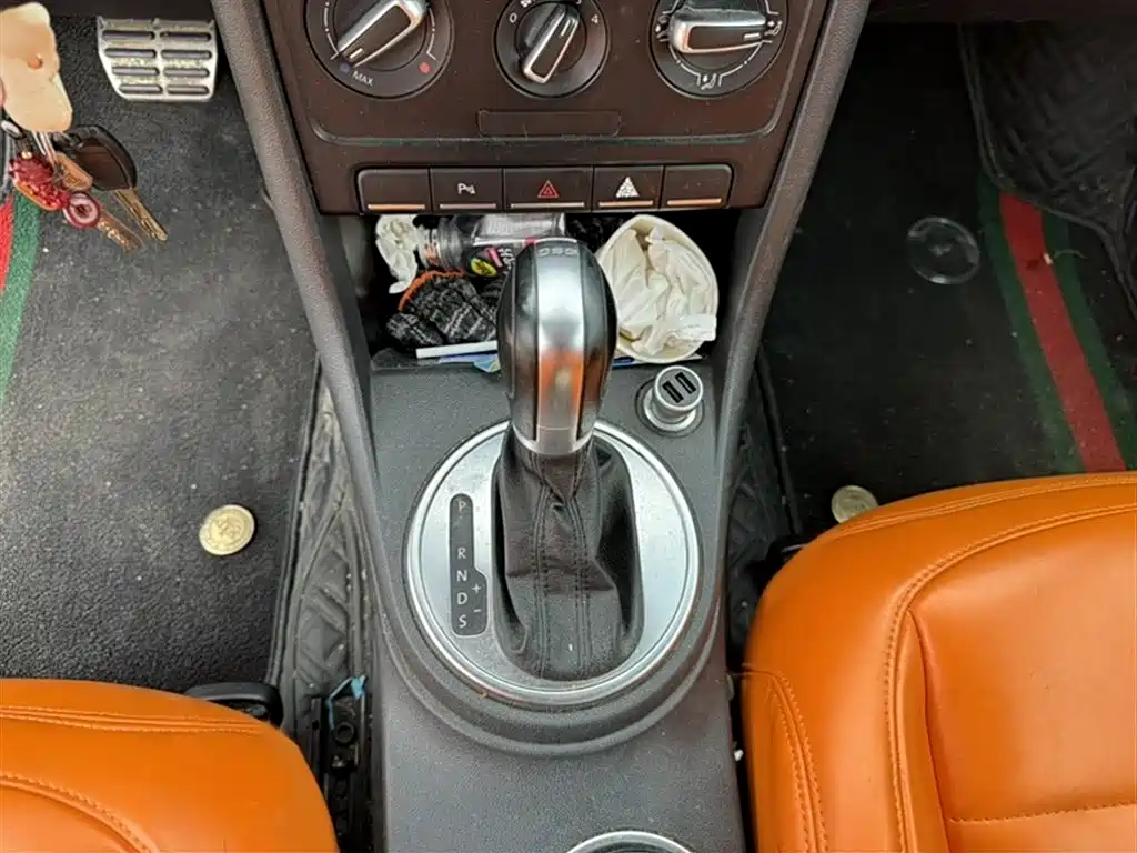 Volkswagen Beetle 2015 380TSI фото 17