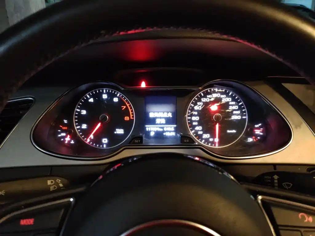 Audi A4L 2015 35 TFSI Auto Standard фото 4