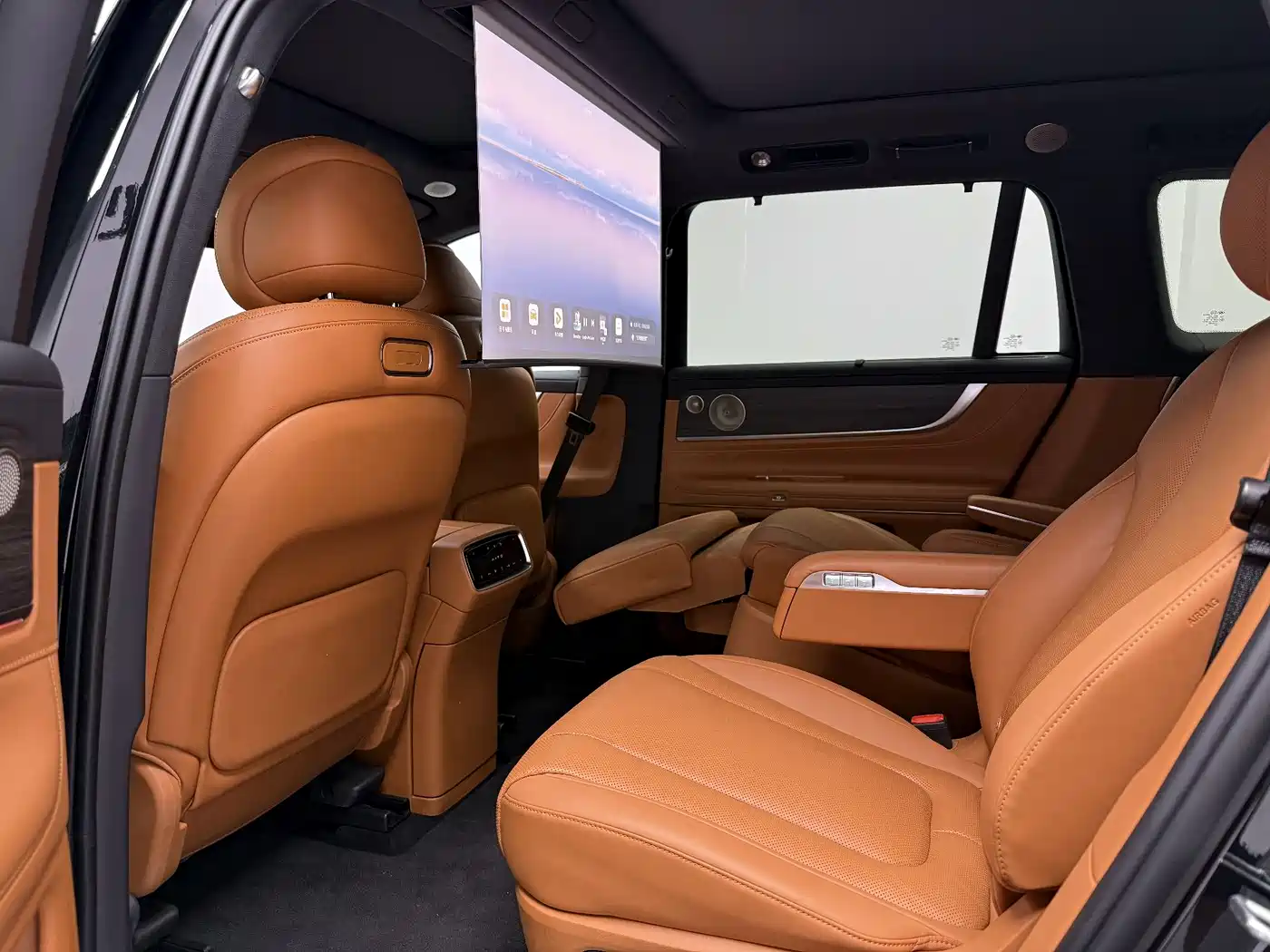 AITO Wenjie AITO M9 2024 Extended Range Ultra 42kWh 6-Seater фото 7