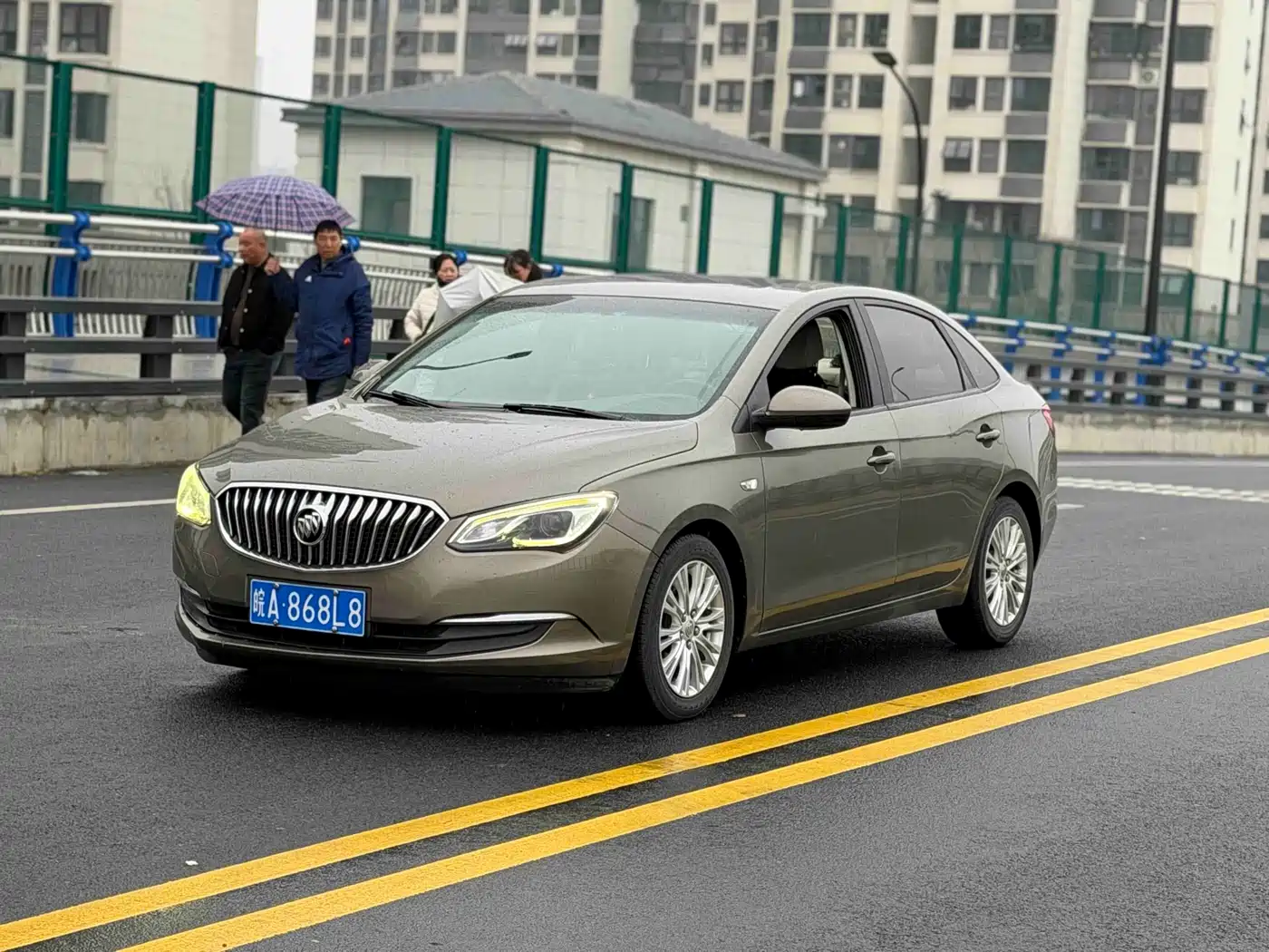Buick Excelle 2016 15N Automatic Elite фото 3