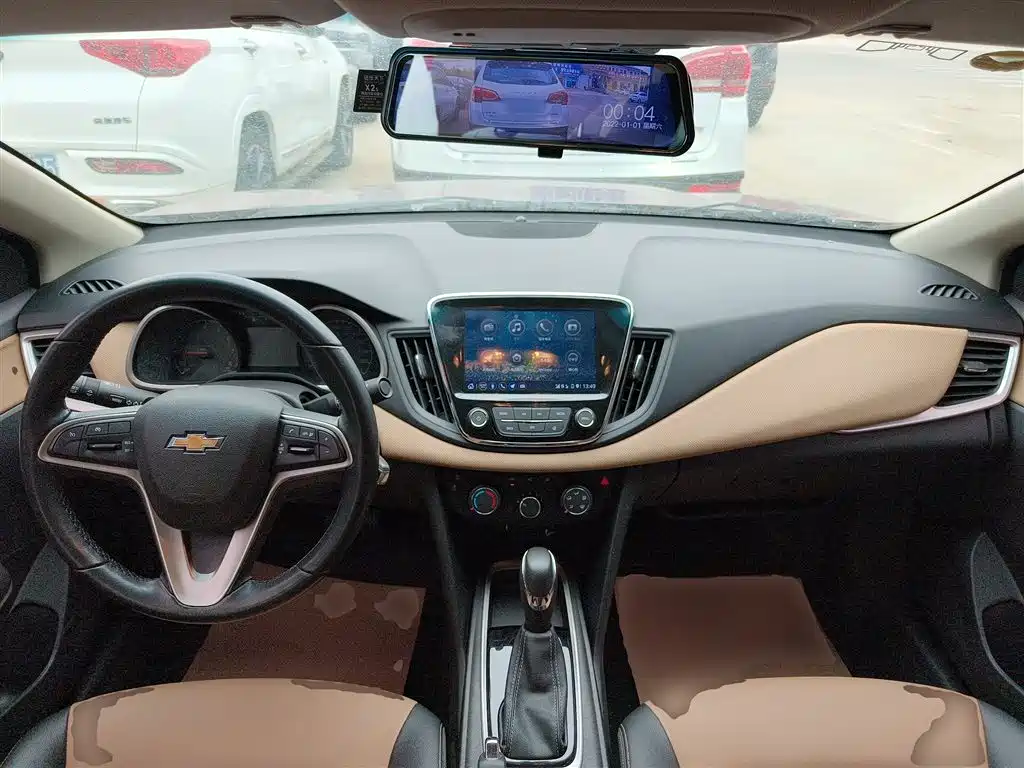 CHEVROLET CRUZE