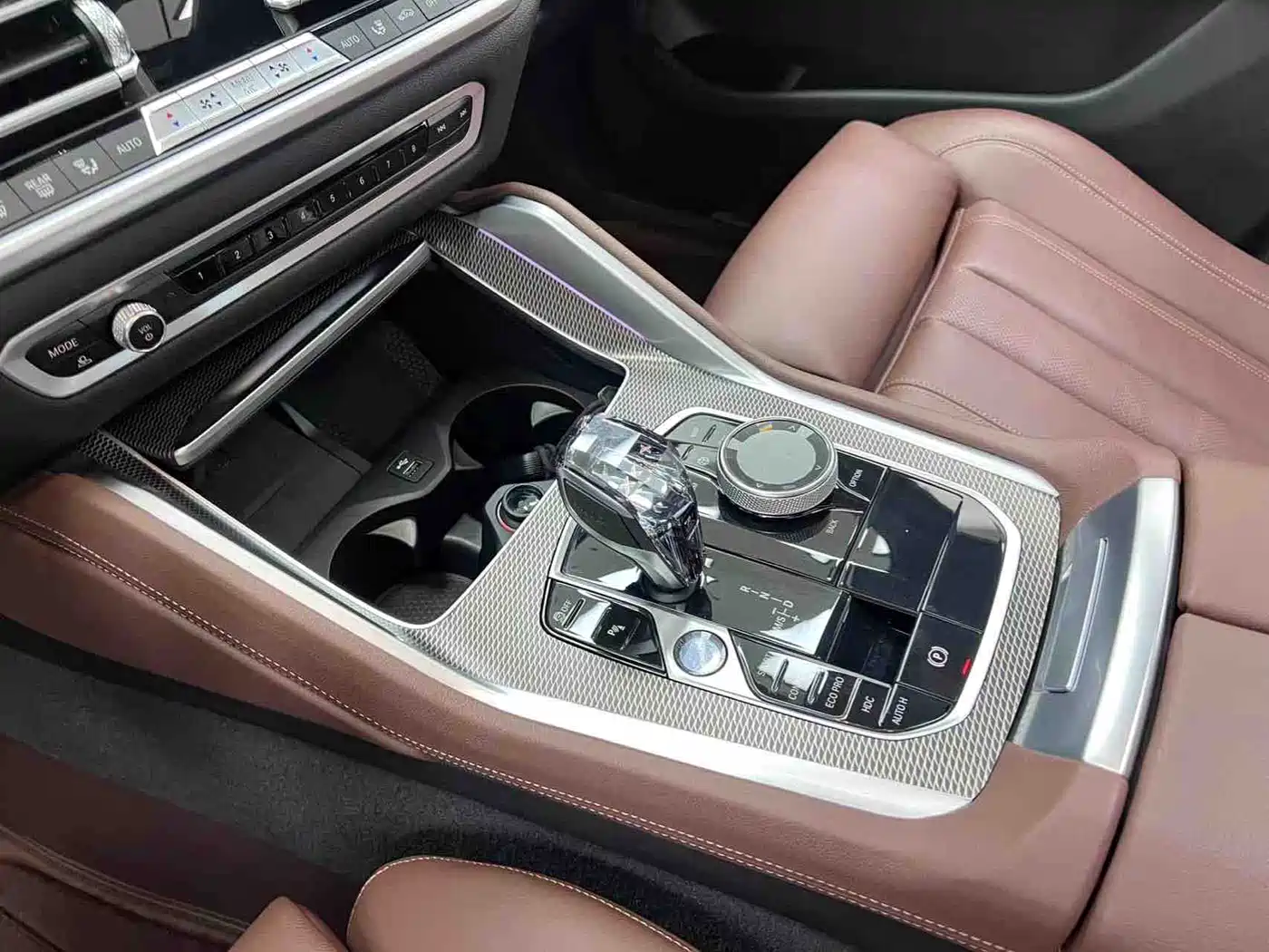 BMW X6 2022 Facelift xDrive40i M Sport Package фото 23