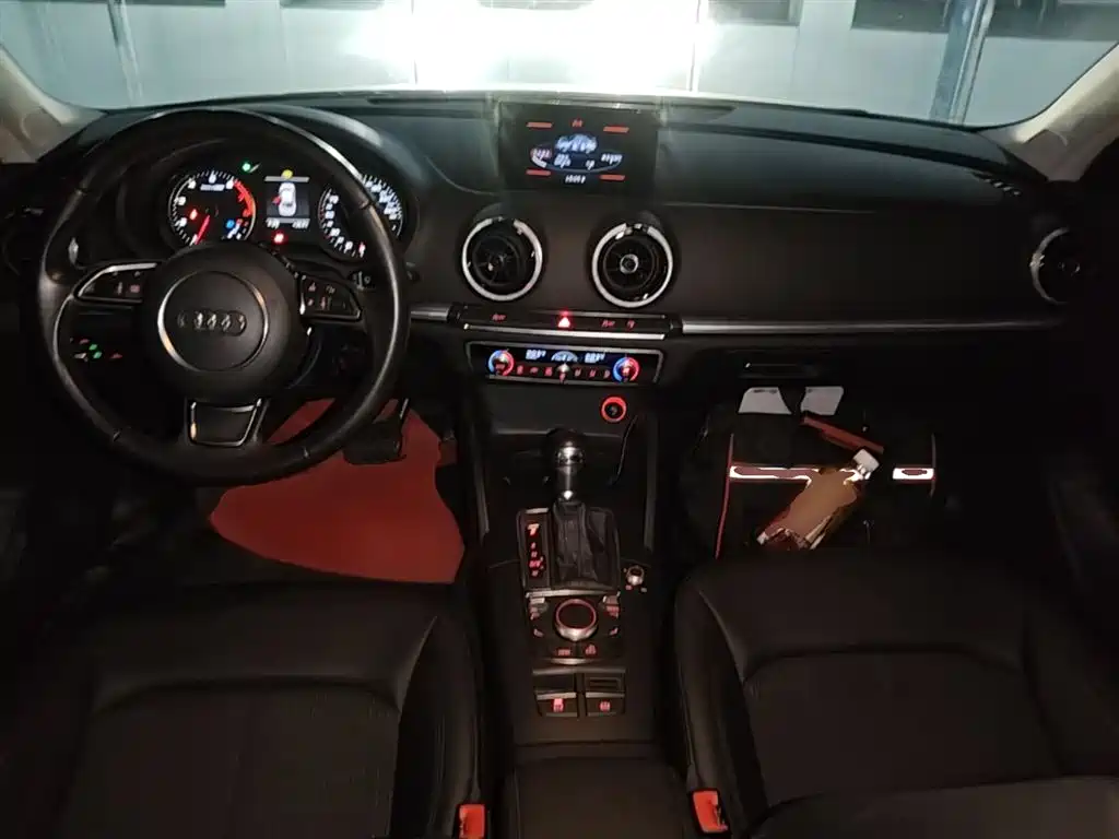 Audi A3 (Import) 2014 Limousine 40 TFSI S line Comfort фото 10