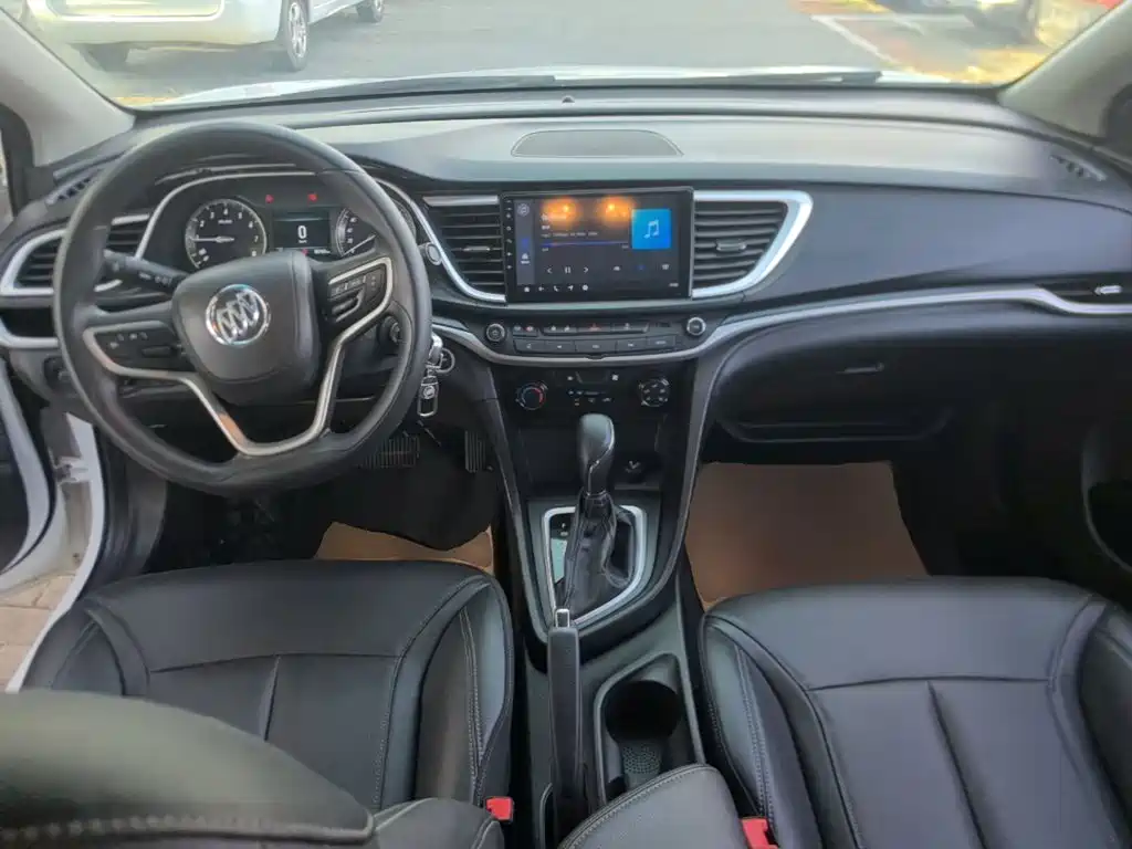 Фото 10 - Buick Excelle