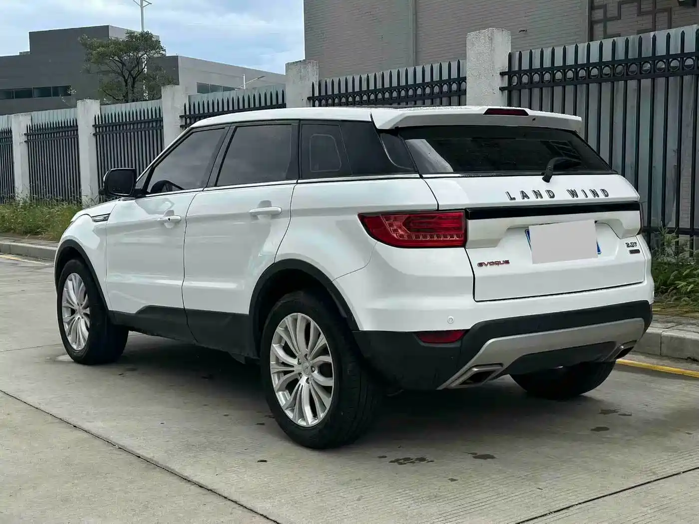 Landwind X7 2017 2015 2.0T Panorama Premium