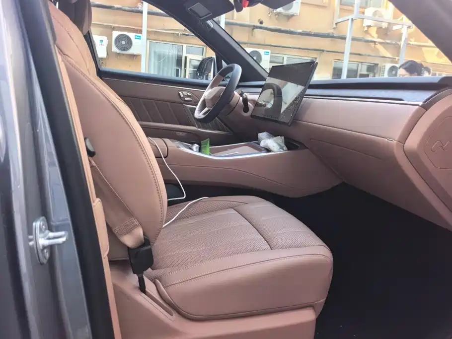 Ledao L90 2025 2025 AWD Base Model