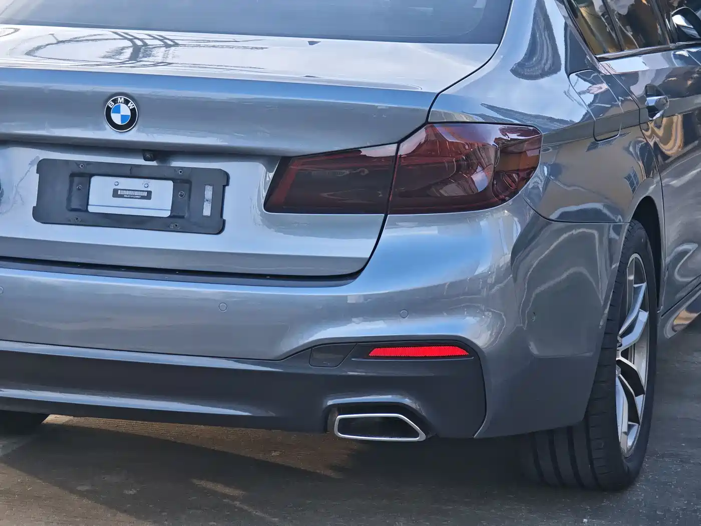 BMW 5 Series (Import) 2020 Model 525i M Sport Package фото 18
