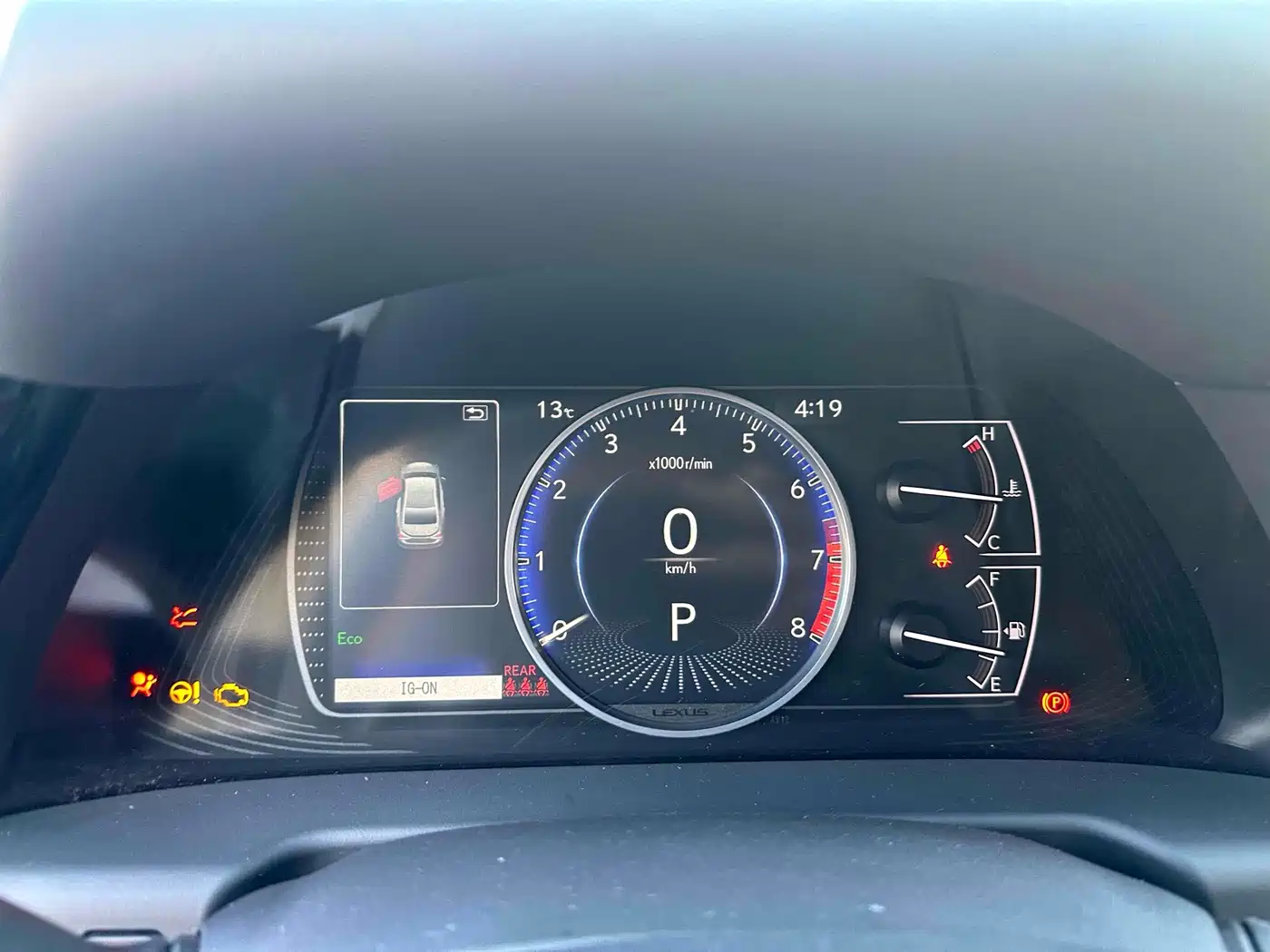 Lexus ES 2023 200 Excellence Edition фото 10