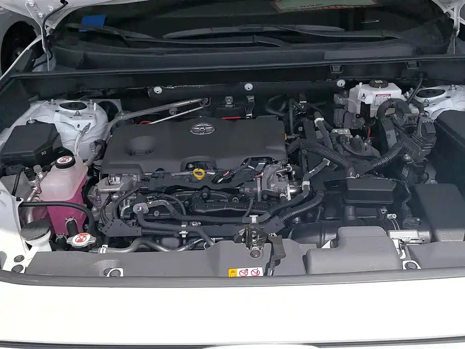 Toyota RAV4 Rongfang 2022 Hybrid 2.5L E-CVT 2WD Elite Edition фото 10