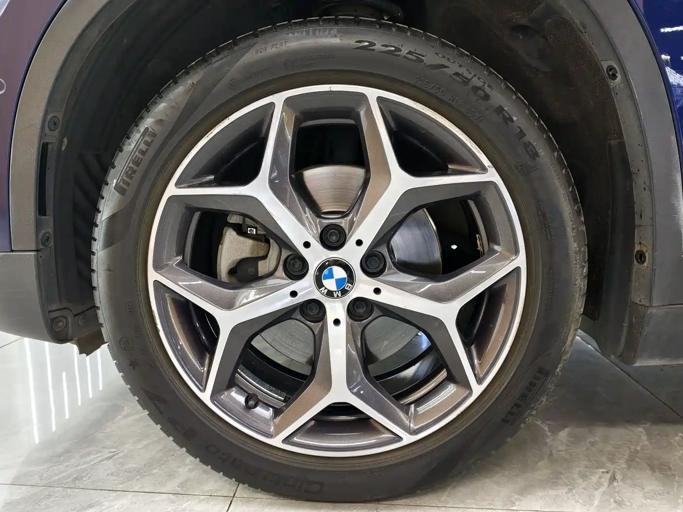 BMW X1 2019 sDrive18Li Premium Model фото 17