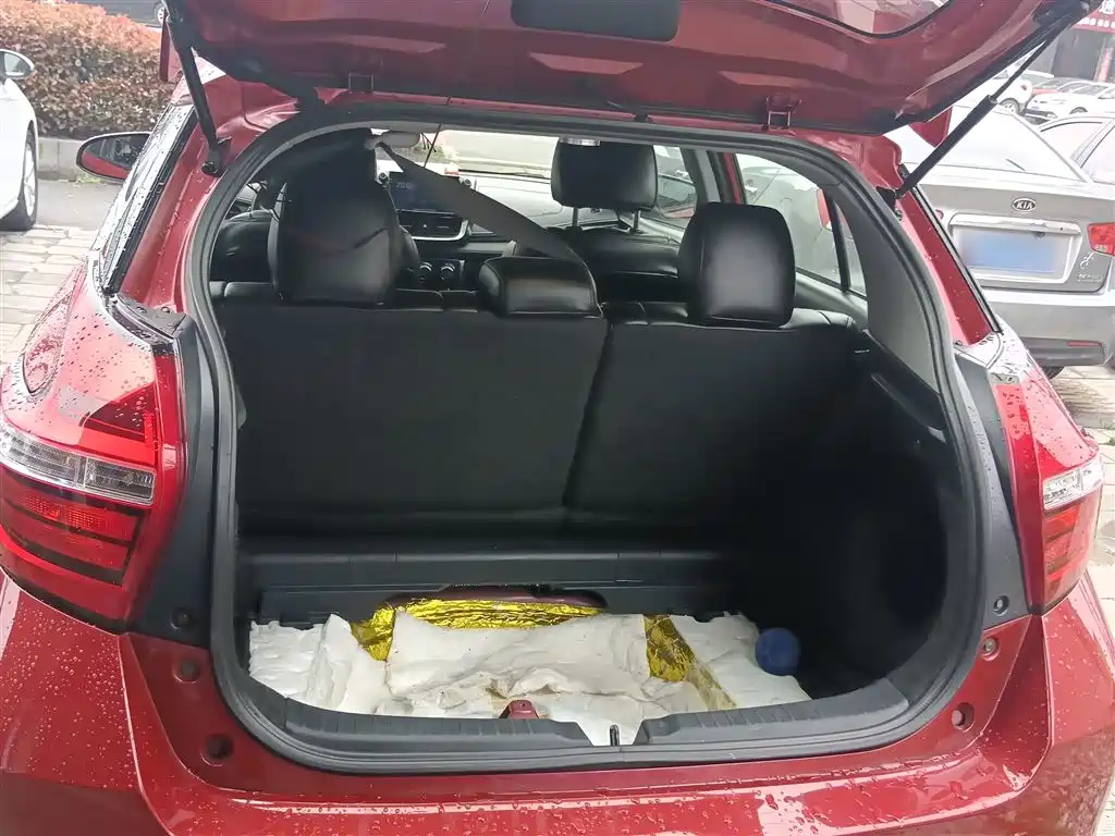 Toyota YARiS L Zhi Xuan 2016 Facelift 1.5E CVT Charming Edition фото 15