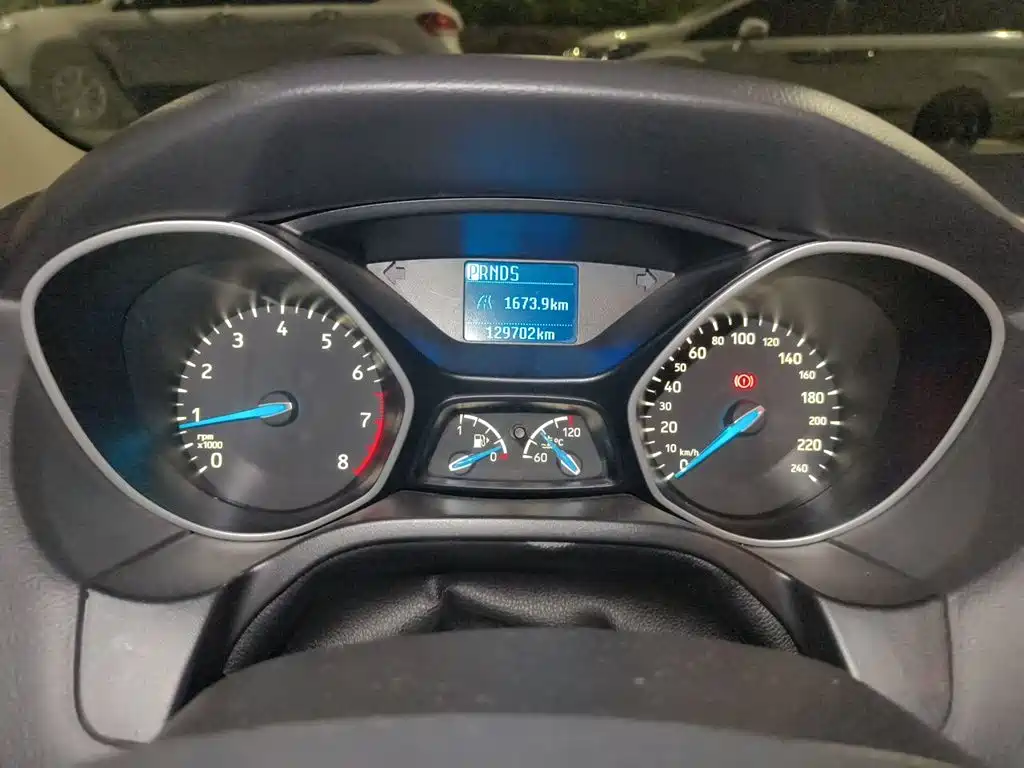 Фото 9 - Ford Focus
