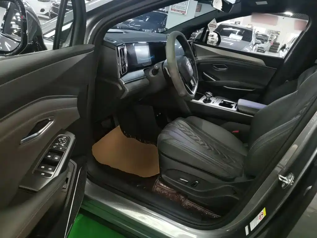 BYD Song L DM-i 2025 Smart Drive Edition 112km Surpassing фото 15