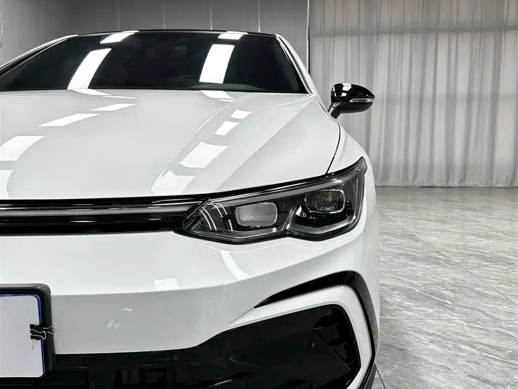 Volkswagen Golf 2023 Facelift 280TSI DSG R-Line Lite фото 7
