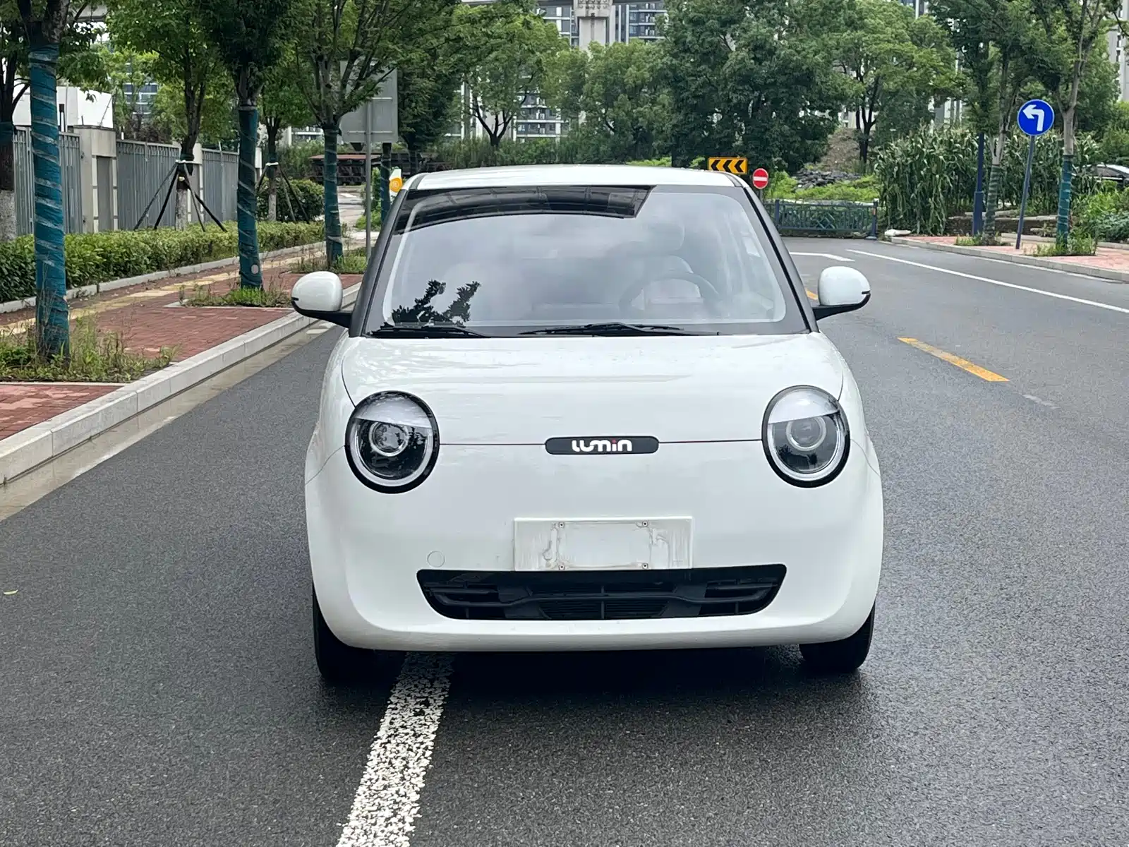 Фото 2 - Changan Lumin