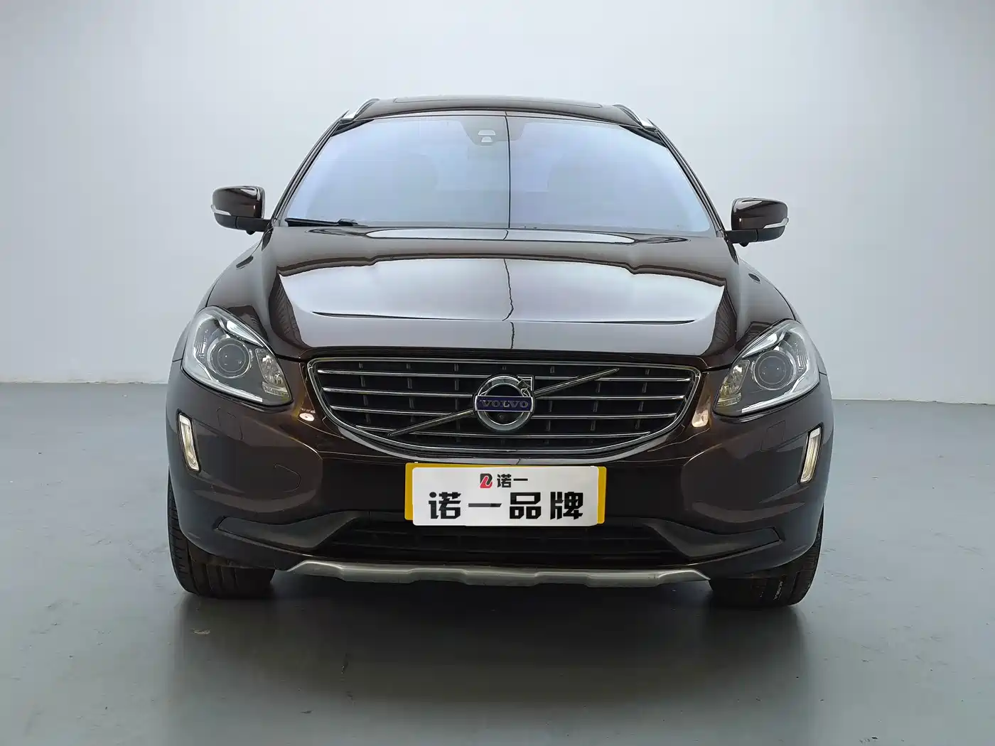 Фото 2 - Volvo XC60