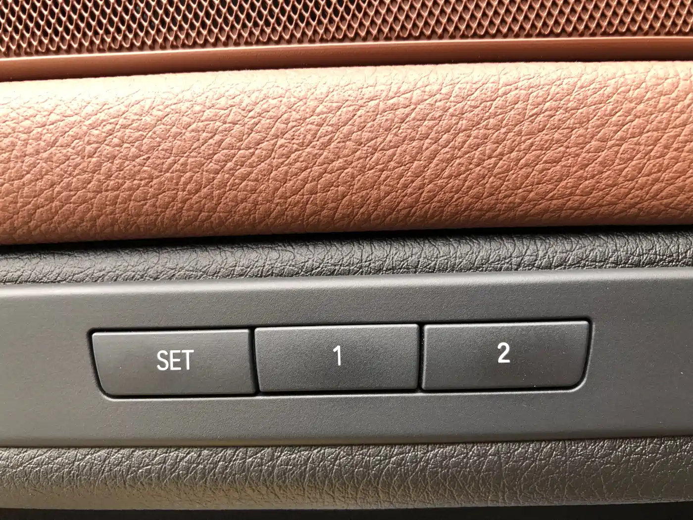BMW 5 Series 2017 520Li Classic Edition фото 16