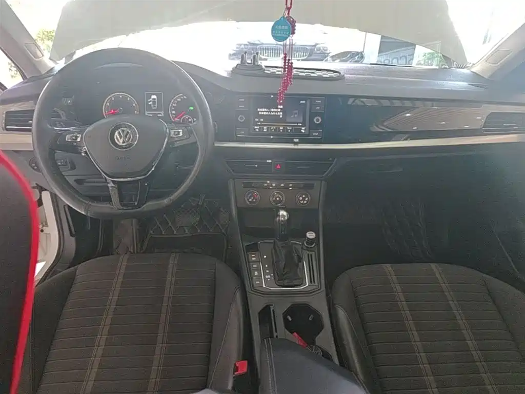 Volkswagen Lavida 2018 Hatchback 280TSI DSG Comfort Edition China V фото 10