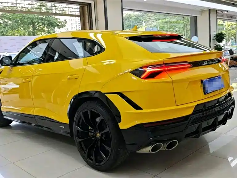 Lamborghini Urus 2023 4.0T V8 S фото 4