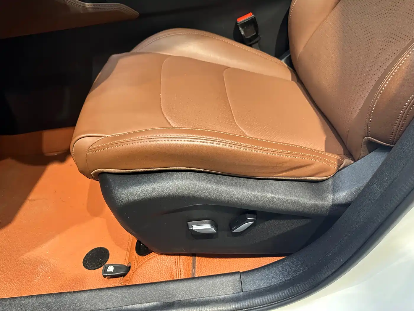 Geely Emgrand X6 2022 2021 Model PRO 1.4T Automatic Premium