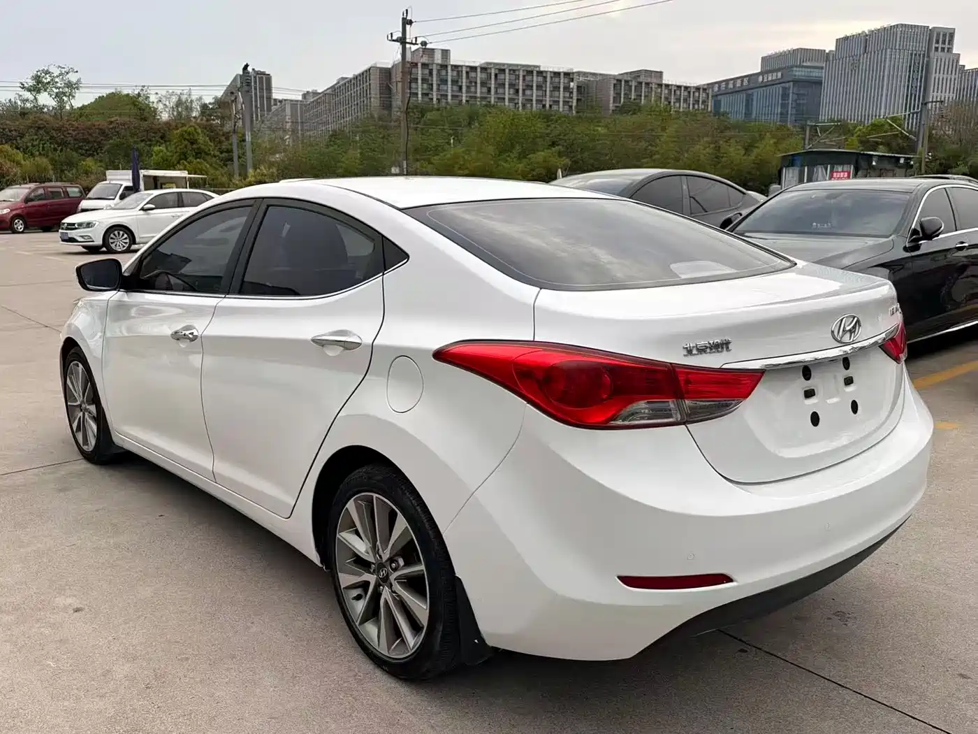 Hyundai Langdong 2015 1.6L Auto Premium фото 9