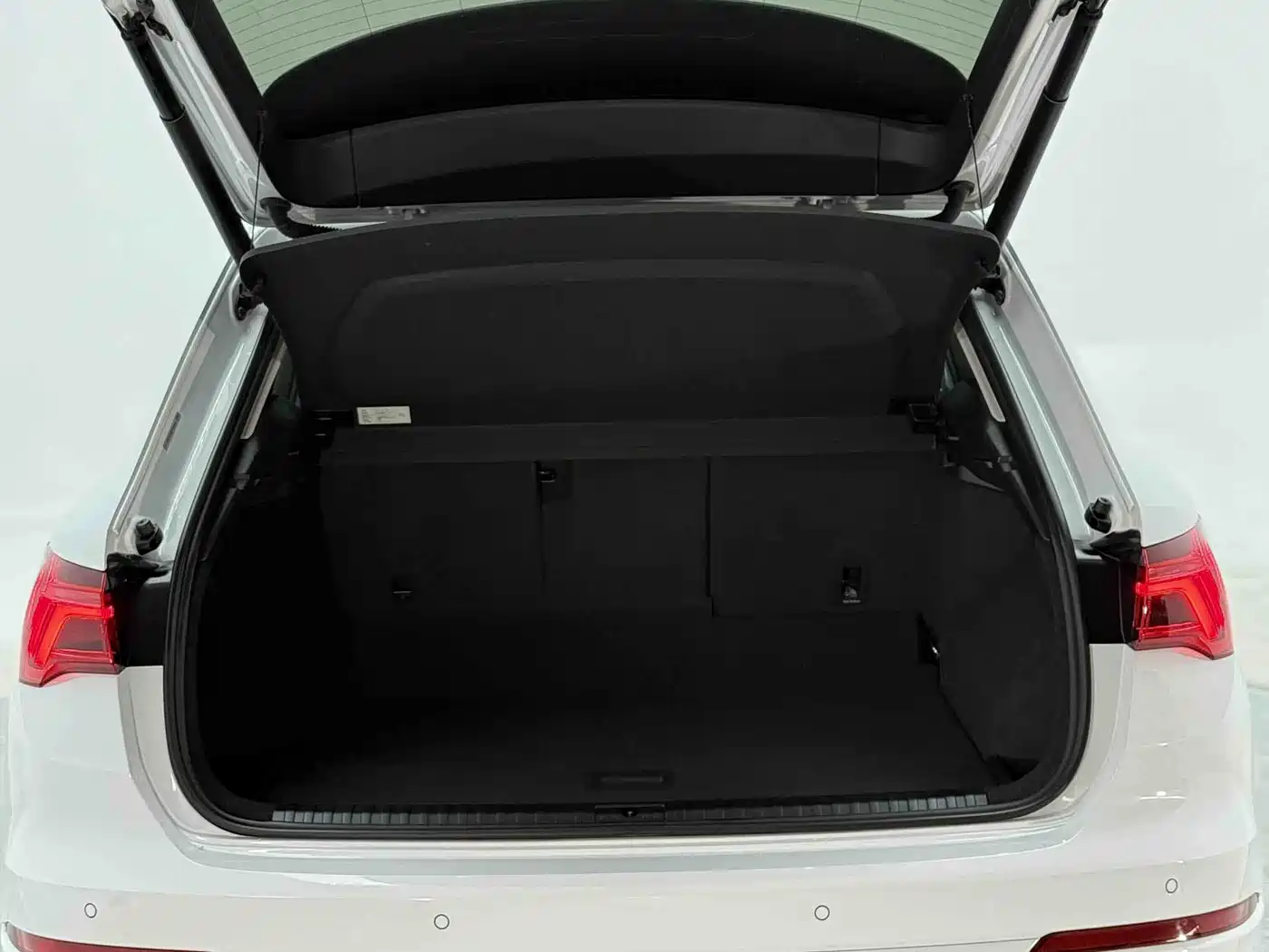 Audi Q3 2022 35 TFSI Progressive Dynamic фото 19